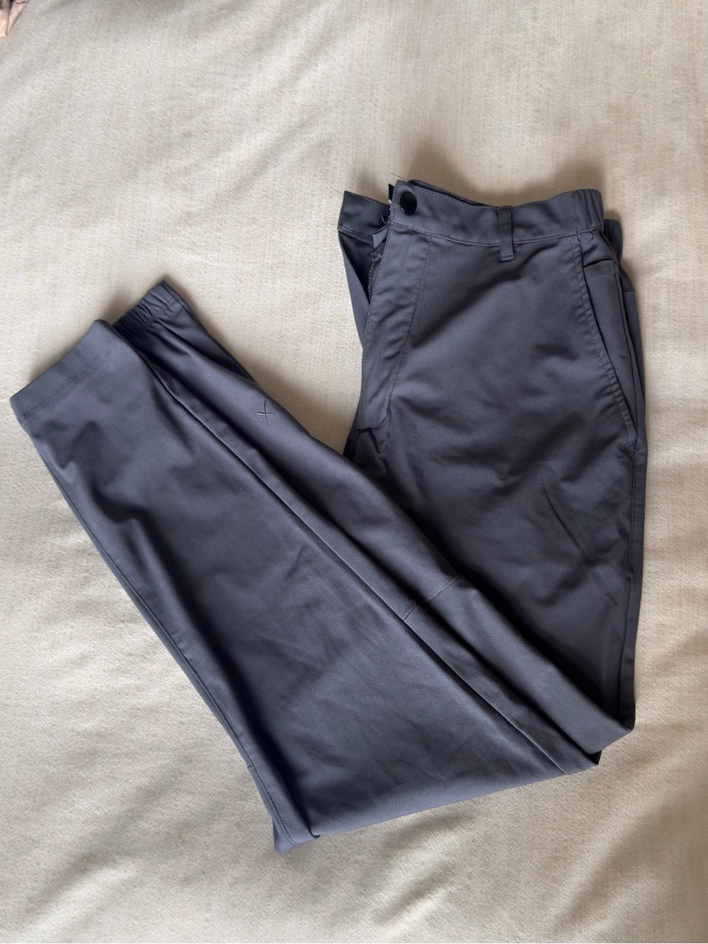 Cuts Clothing Men's Charcoal Performance Chinos - Picture 4 of 4